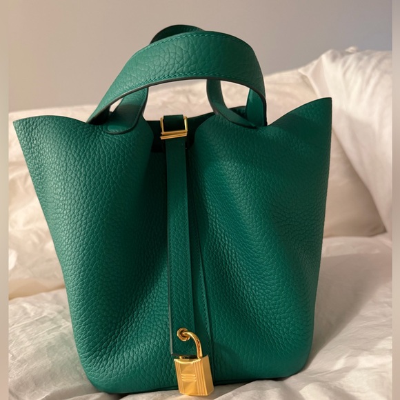 Hermes Handbags - Hermes Vert Vertigo Picotin 18